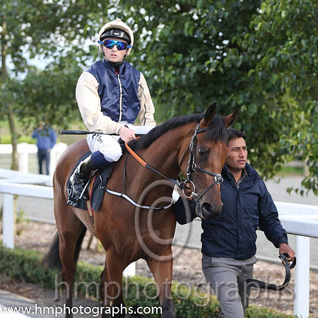 6th No 5 Prairie Wind (IRE) (8) - Jockey: C D Hayes - Trainer: A Oliver - Colours: black, white seams