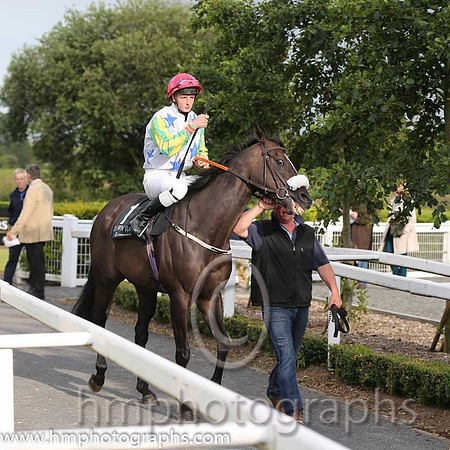 8th No 1 Lake George (IRE) (12) - Jockey: D M Redmond (7) - Trainer: J M Barrett - Colours: white, royal blue stars
