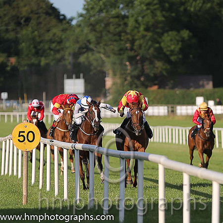 1st No 6 Annagh Haven (IRE) (5) - Jockey: C D Hayes - Trainer: M Mulvany - Colours: red and yellow diabolo