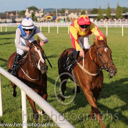 1st No 6 Annagh Haven (IRE) (5) - Jockey: C D Hayes - Trainer: M Mulvany - Colours: red and yellow diabolo
