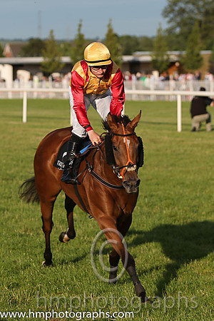 4th No 7 Buzz Off Barroso (IRE) (6) - Jockey: S Foley - Trainer: Mrs J Harrington - Colours: yellow, red epaulettes