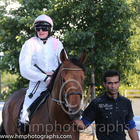 6th No 2 Sheeba (3) - Jockey: C R King (3) - Trainer: D Marnane - Colours: white, pink epaulettes