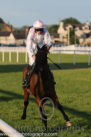6th No 2 Sheeba (3) - Jockey: C R King (3) - Trainer: D Marnane - Colours: white, pink epaulettes