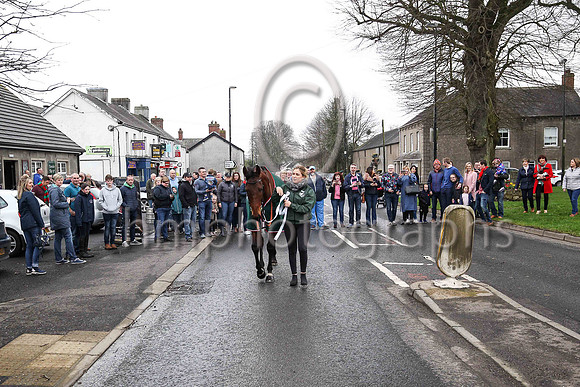 Balnaslow parading in Parkgate with groom Sophie Bell - FT8E3427