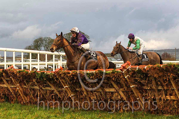 01st - Court Jester & J S McGarvey - winner (10, purple, white cap) - CU2D5602-e