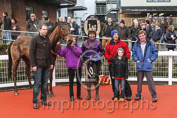 01st - Court Jester & J S McGarvey - winner (10, purple, white cap) - CU2D5635-e2