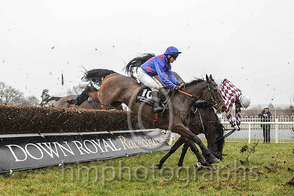 06th Hu Ha Jo & T P Treacy - 6th (10,royal blue, red stars )  & Nivek's Dream and M A (Mark) Enright - Fell (5, maroon and white diamonds) -CU2D5379-e3