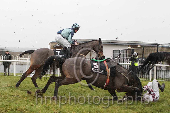 04th Wild Salmon & B M Cash - 4th (7, light green and dark blue diablo) & Nivek's Dream and M A (Mark) Enright - Fell (5, maroon and white diamonds) - CU2D5382-2e