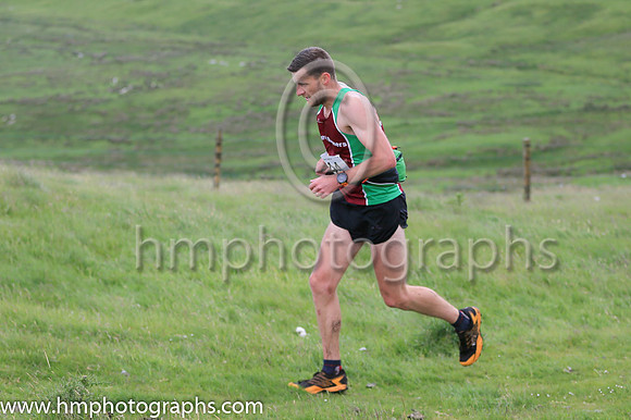 1 Jonny Steede (44 , Glens Runners ) 01:15:28