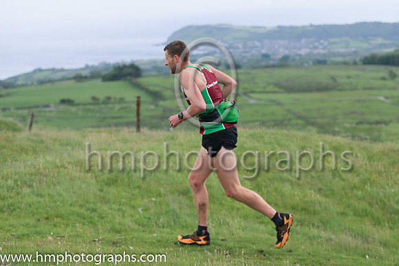 1 Jonny Steede (44 , Glens Runners ) 01:15:28