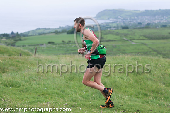 1 Jonny Steede (44 , Glens Runners ) 01:15:28