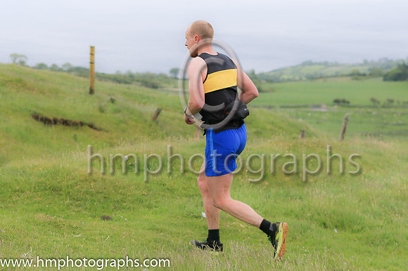 2 Roger Aiken (37 , Dromore AC ) 01:19:26