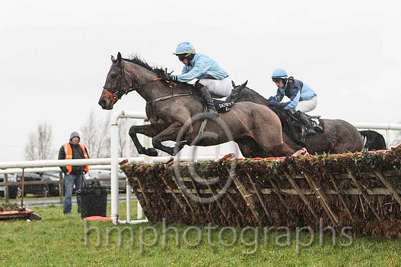 08th Share Wood & T C Carroll - 8th (7, light blue, light blue cap)  & 5th Itsy Bitsy Spider & B R Dalton - 5th (4, dark blue and light blue quartered)  - CU2D5422-e