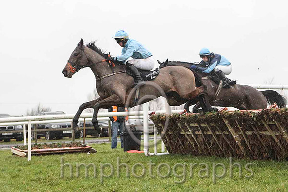 08th Share Wood & T C Carroll - 8th (7, light blue, light blue cap)  & 5th Itsy Bitsy Spider & B R Dalton - 5th (4, dark blue and light blue quartered)- CU2D5423-e