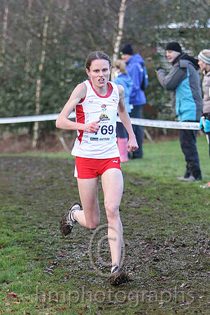 02nd in 19:29 Louise Damen ENG - FT8E0056-e