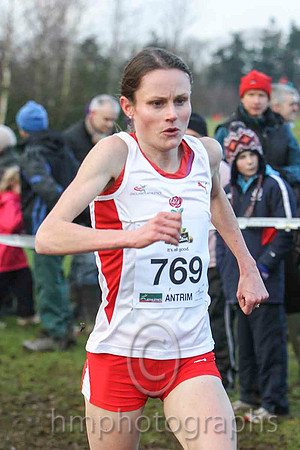 02nd in 19:29 Louise Damen ENG - FT8E0064-e