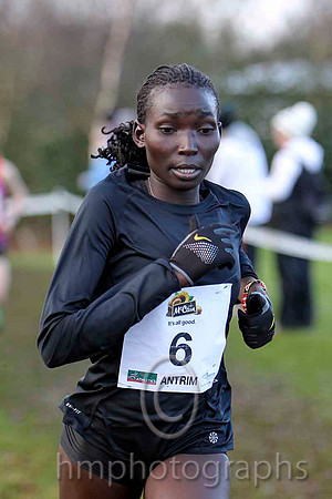 03rd in 18:45 Magalyne Masai (6) KEN - FT8E0072-e