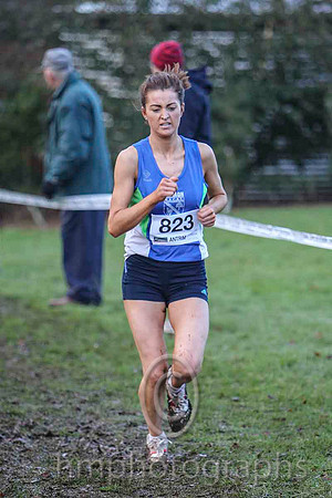 18th in 21:18 Danielle Fegan Armagh AC  - FT8E0140-e
