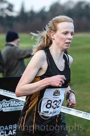 20th in 21.42 Fionnuala Diver Letterkenny AC - FT8E0150-e