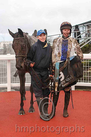 01st - Ceasar Milan & Mr W Thompson - winner (9, white, royal blue panel) - CU2D5674-e