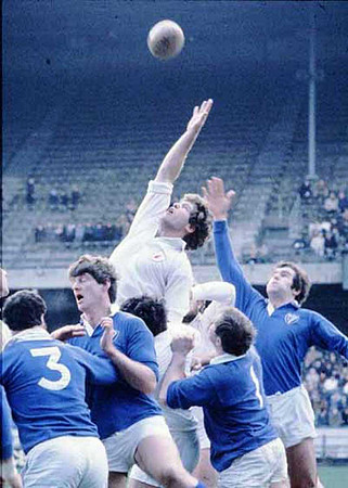 61- Rugby-U v L Lineout 2-j-clikpic