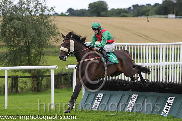 12th Havelock Ellis (GB) ( 1 , dark green, red cross sashes ) and A. Ring (5) - Trainer : J.F. Levins - Owner : Mrs. Carol O'Neill/Kevin O'Neill