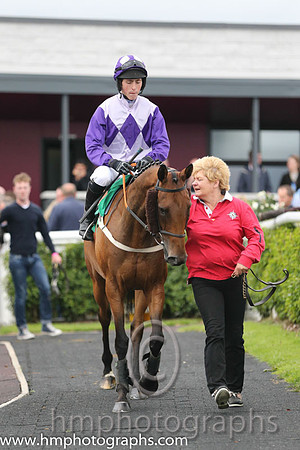 06th Jo Go ( 5 , mauve, pink triple diamond ) and J.B. Kane (7) - Trainer : Mrs. C. O'Leary - Owner : Mrs. C. O'Leary