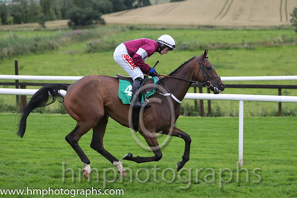 07th Distant Rain ( 4 , maroon, white star ) and J.J. Burke - Trainer : Ms. Sandra Hughes - Owner : Gigginstown House Stud