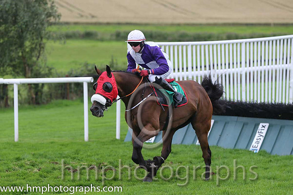 11th Le Grand Chene (FR) ( 1 , purple and white qtrd ) and K.M. Donoghue - Trainer : Gordon Elliott - Owner : T. Howley Jnr