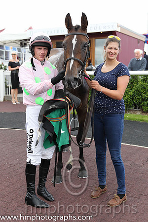 01st Childrens List ( 1 , pink, light green spots ) and P. Townend - Trainer : W.P. Mullins - Owner : Mrs S Ricci