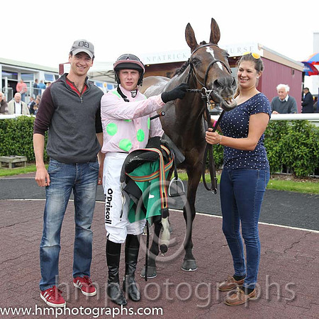 01st Childrens List ( 1 , pink, light green spots ) and P. Townend - Trainer : W.P. Mullins - Owner : Mrs S Ricci