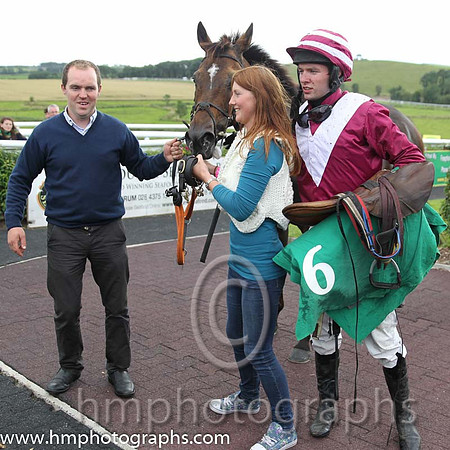 01st Mr Mulliner ( 6 , maroon, white chevron ) and D.R. Fox (3) - Trainer : Mark Michael McNiff - Owner : Mrs M Carton