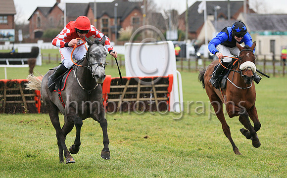 1 Doctor Bravo (1 ,red, white diamond ), Jockey - D N Russell ,Trainer - G Elliott