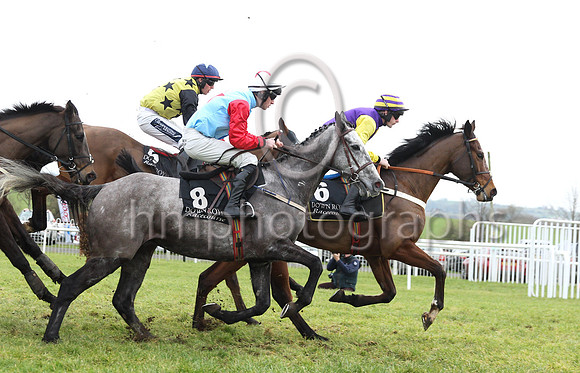 13 King Of Cashel (8 ,royal blue, black star ), Jockey - D J O'Keeffe ,Trainer - R K Watson