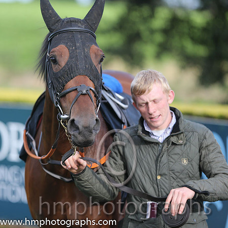 AA1V7873