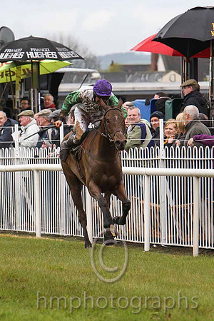 01 Tammys Hill & Mr J J Smyth - winner (3,white, emerald green sleeves ) - FT8E3081-30