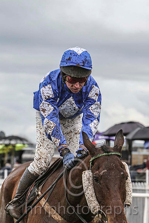 07 Leaders Mate & Mr N McParlan - 7th (6, royal blue, white triple diamond ) - FT8E3100-46