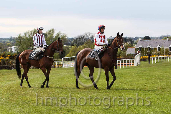 01 Honey Bach & Mr D G Lavery - winner (5, white and maroon stripes) &  04 - FT8E3108-3