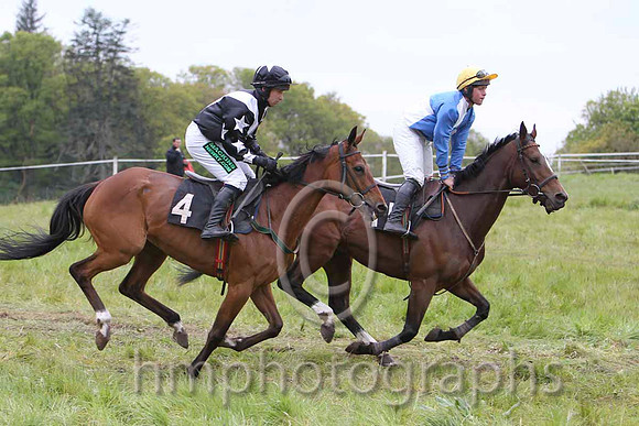 01 HUDDER GHAN & J P McKeown - winner (4, black, white chevrons) & 06 VIEW THE DANCE & B F Brabazon - PU (11, blue and white qtrd) - FT8E4282-1