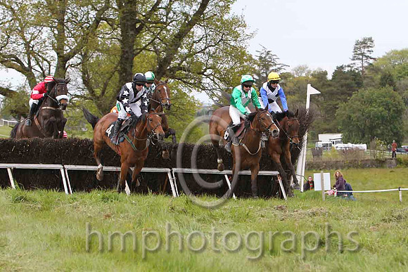 01 HUDDER GHAN & J P McKeown - winner (4, black, white chevrons) - FT8E4292-9