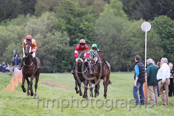 02 NEARLY A DREAM & J J Codd - 2nd (7, orange , white spots) & 03  - FT8E4328-25