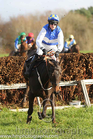 02 Gem And I and J P McKeown - - 02nd (5 ,red  white  yelow stripes ) Trainer - Michael Rice