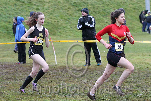 Sarah Ni Mhaolmhuire (22) Colaiste Iosagain 3rd in 10.53 - & Yasmin Wilson (55) Ballyclare High School - 4th in 11.02 - FT8E1531-10