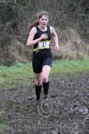 Sorcha Nicumfraidh (21) Colaiste Isoagain 7th in 11.16 - FT8E1604-39