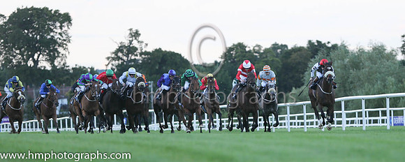 1st Kelinni ( 2 ) - black, white seams ( Gary Halpin ) : Trainer - Kevin Ryan