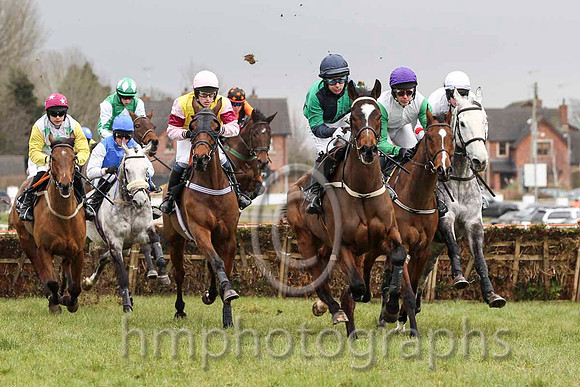 01 Monelissio & J S McGarvey - winner (10, yellow, maroon inverted triangle) - FT8E2091-40