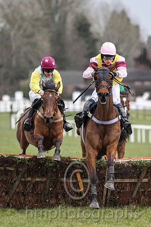 01 Monelissio & J S McGarvey - winner (10, yellow, maroon inverted triangle) - FT8E2095-e-85