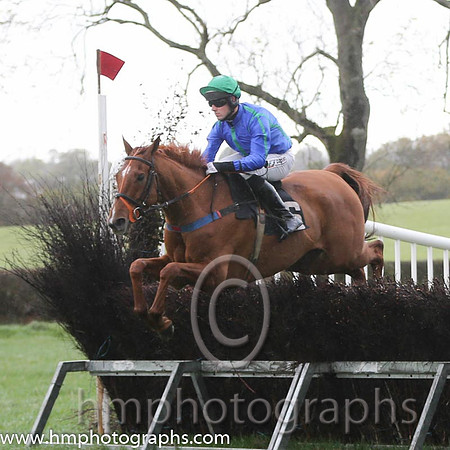 05 Nodforms Violet and B O'Neill - - 05th (6 ,royal blue, emerald green seams ) Trainer - D M Christie  04 The Mull and Derek O'Connor - - 04th (15 ,emerald green, royal blue diamond ) Trainer - Willi