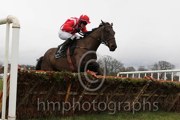 01 Tyrone Tiger & S E Butler - Winner (7, white & red striped) - CU2D6392-9