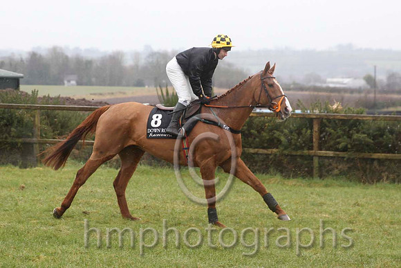 01 Treacle & D J Casey - winner (8, black, black and yellow check cap) - CU2D6477-2